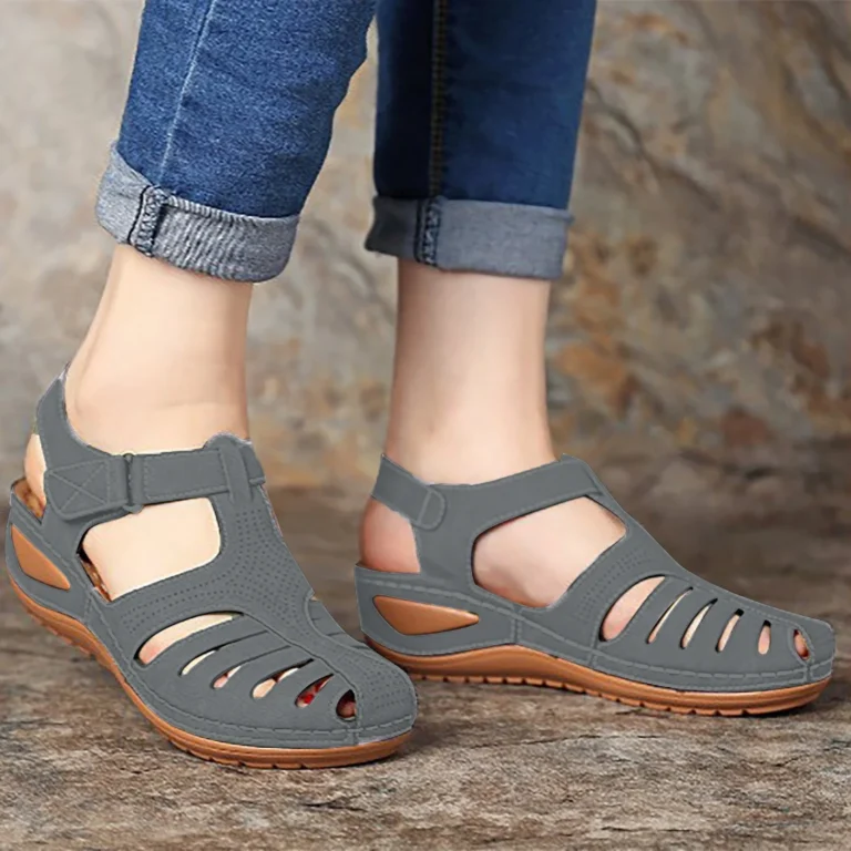 closed toe sandals